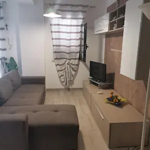 Appartamento Recanati Taormina Beach, Giardini Naxos